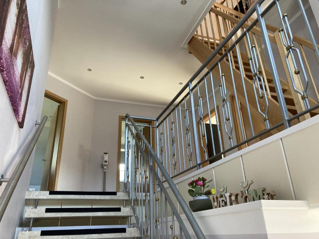 Neu Ferienwohnung Hofmann 胡苏姆 外观 照片